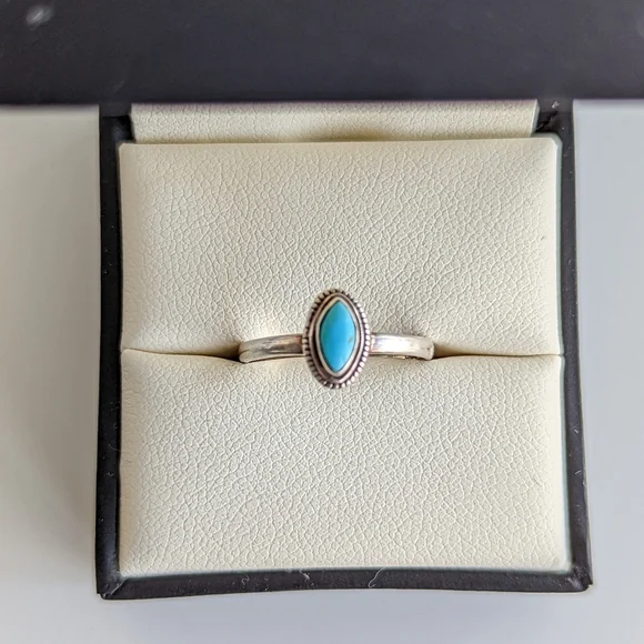 Silver and turquoise ring Size 5.74 Signed R&G - Picture 2 of 10